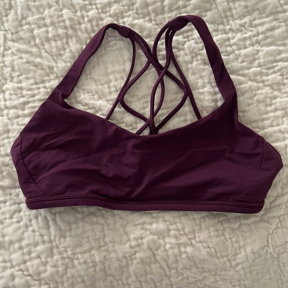 Lulu free to be light support bra